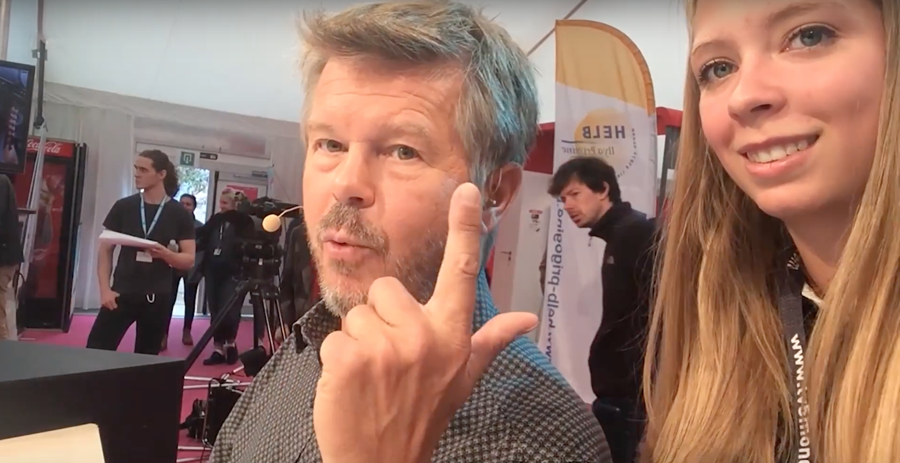 J'ai suivi durant une journée Eric Boever, visage célèbre du JT de la RTBF, dans le cadre du tournage de l'émission "Silence on FIFF"