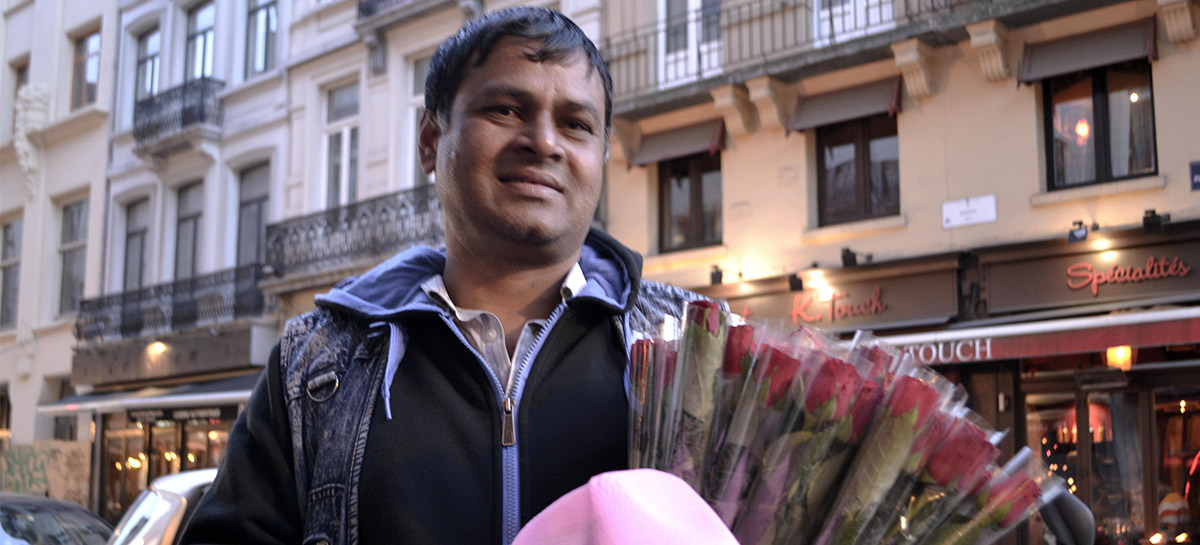 Ali, vendeur de roses pakistanais.