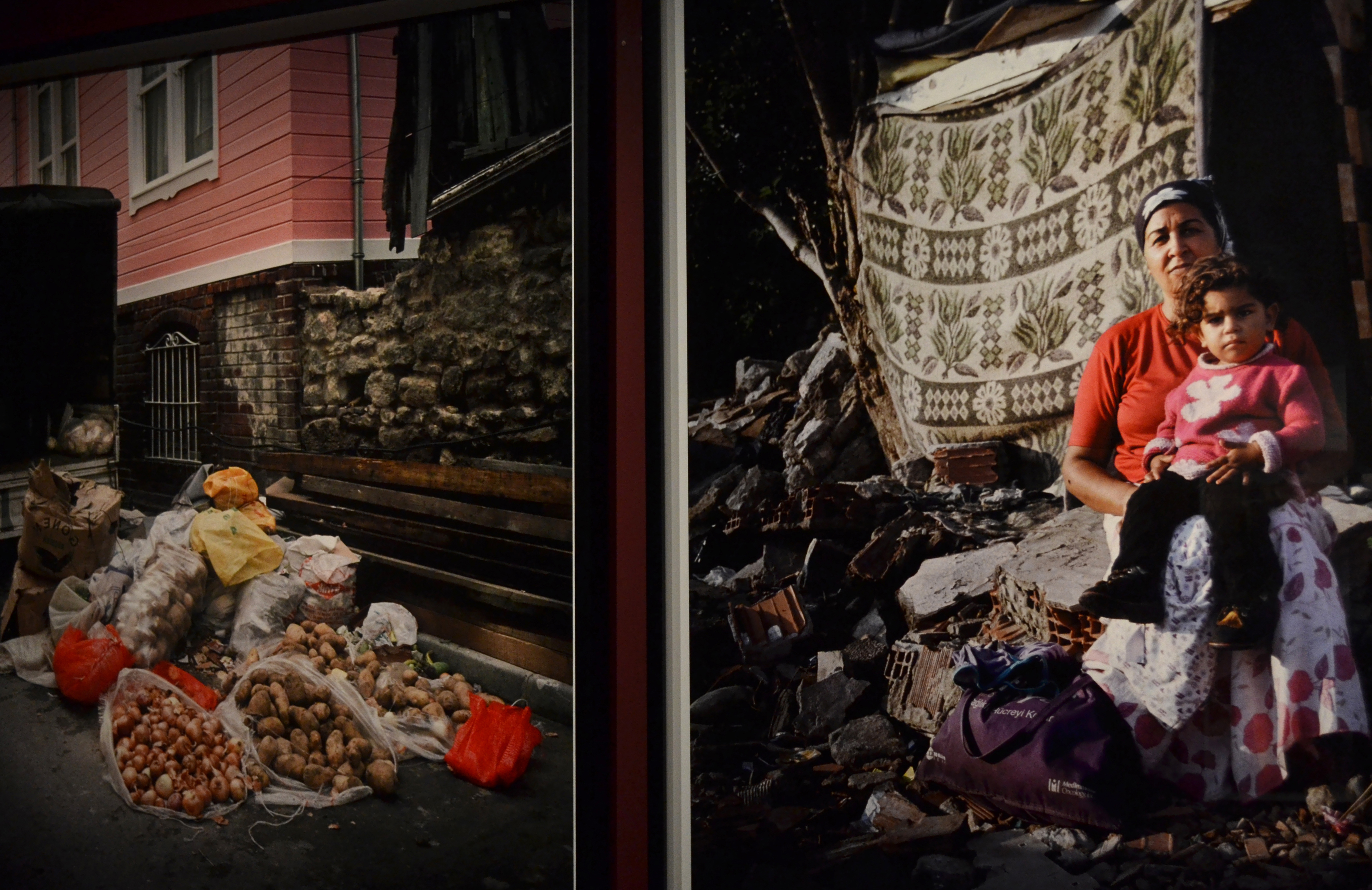 Photographies d'Ali Taptik à l'exposition "Imagine Istanbul".