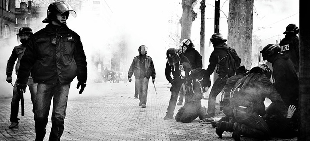 Manifestation en soutien au ZAD et contre le monde des bétonneurs, le 21 février 2015 à Toulouse. Crédits : ben-art-core