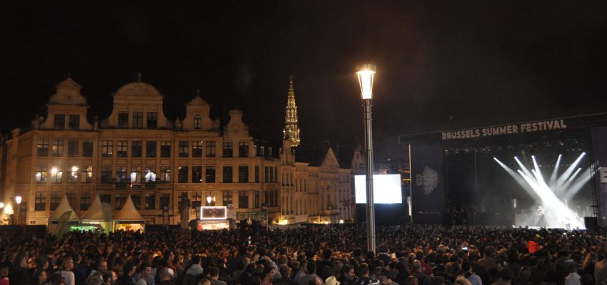 Le site du Mont des Arts est complet pour accueillir Hooverphonic