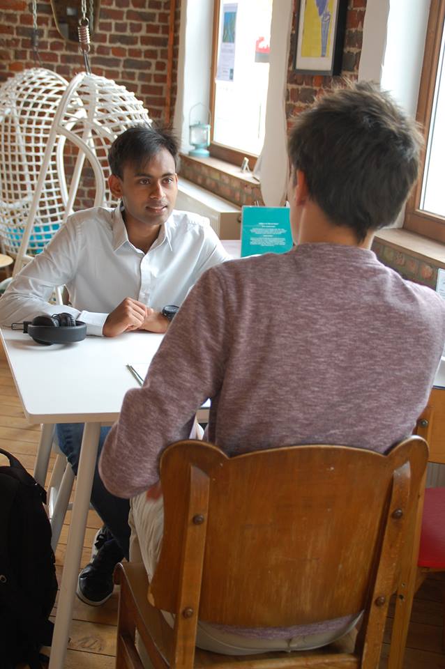 Rencontre avec Ahsan, au bar "Le phare du Kanaal",