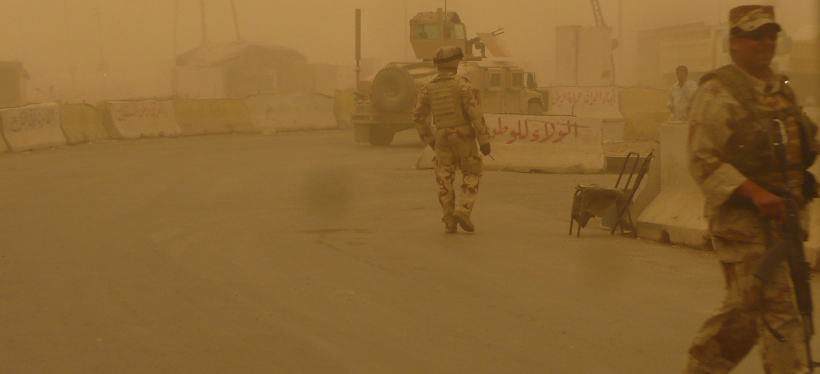 Tempête de sable au sein d'un convoi US en Irak