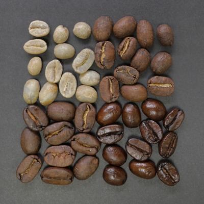 Grains de café de différentes couleurs