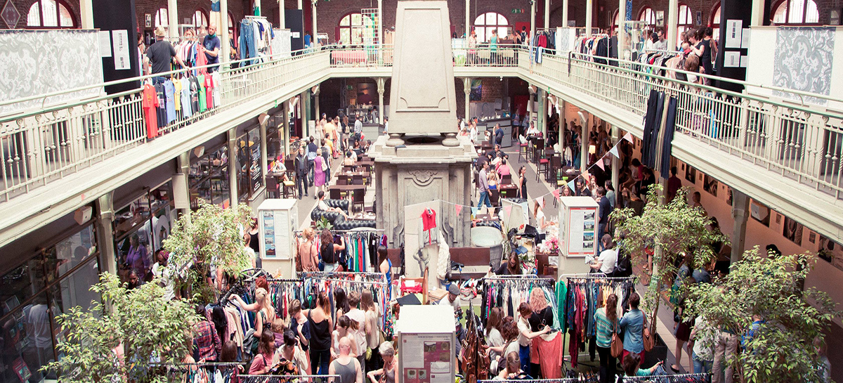 Brussels vintage Market @ Halles Saint-Géry