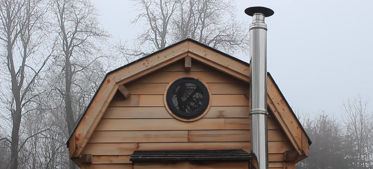 Toit de la première tiny house construite par Wildernest près de Louvain-la-Neuve. Image : Louis Van Ginneken