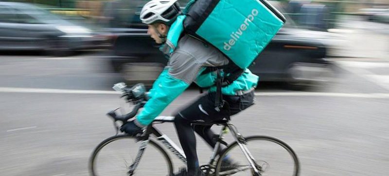 Un livreur Deliveroo. © Daniel Leal-Olivas pour l'AFP (2)