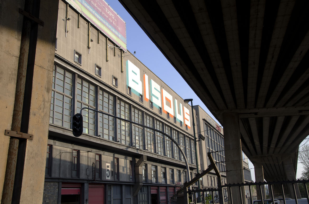 Palais des Beaux-Arts de Charleroi et ring aérien