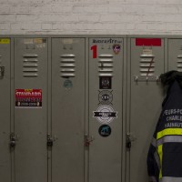 Photo prise dans la caserne des pompiers