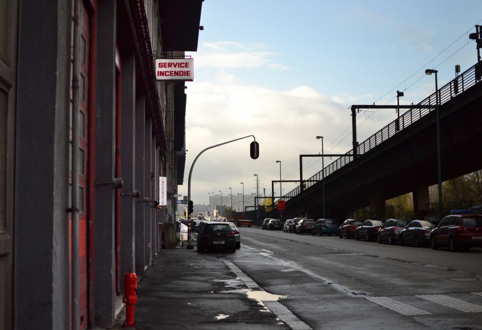 Photo prise dans la caserne des pompiers 