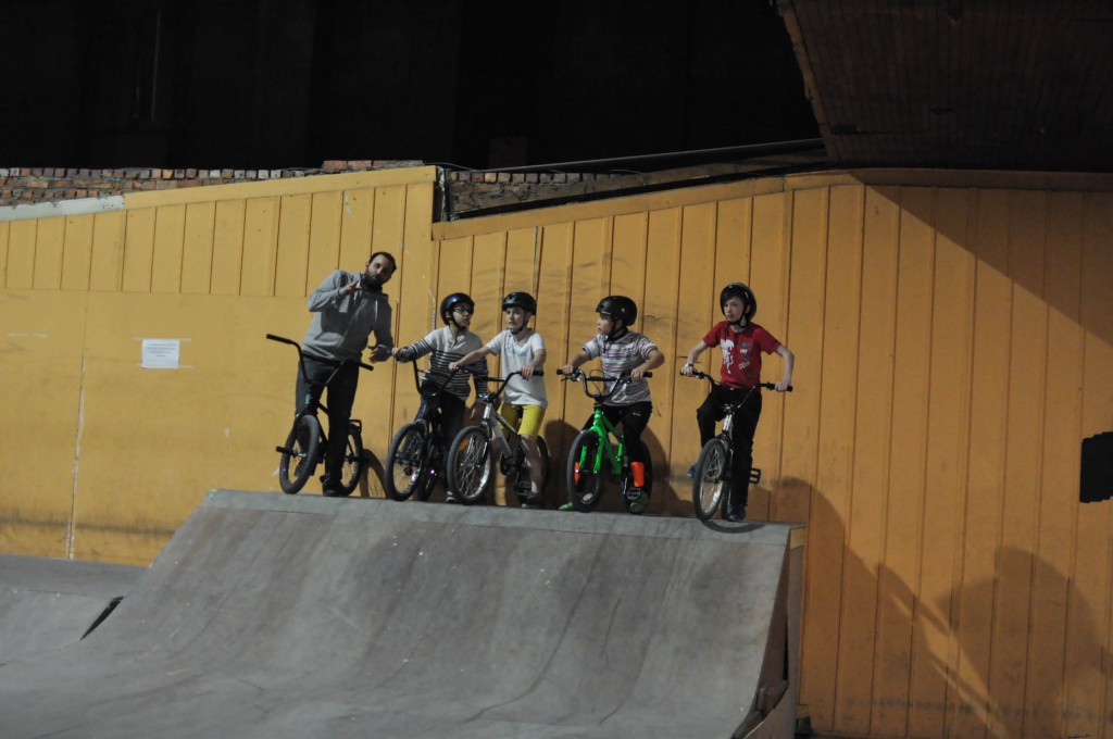 Maxime Timellini et 4 jeunes riders 